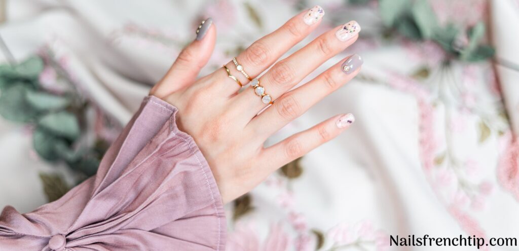 Floral Pearl Nail Art